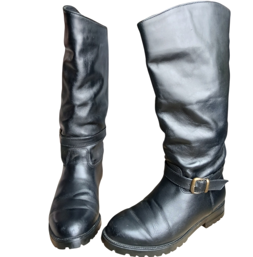 L.L. Bean Women's Size 6 Black Leather Riding Boots - Picture 3 of 7